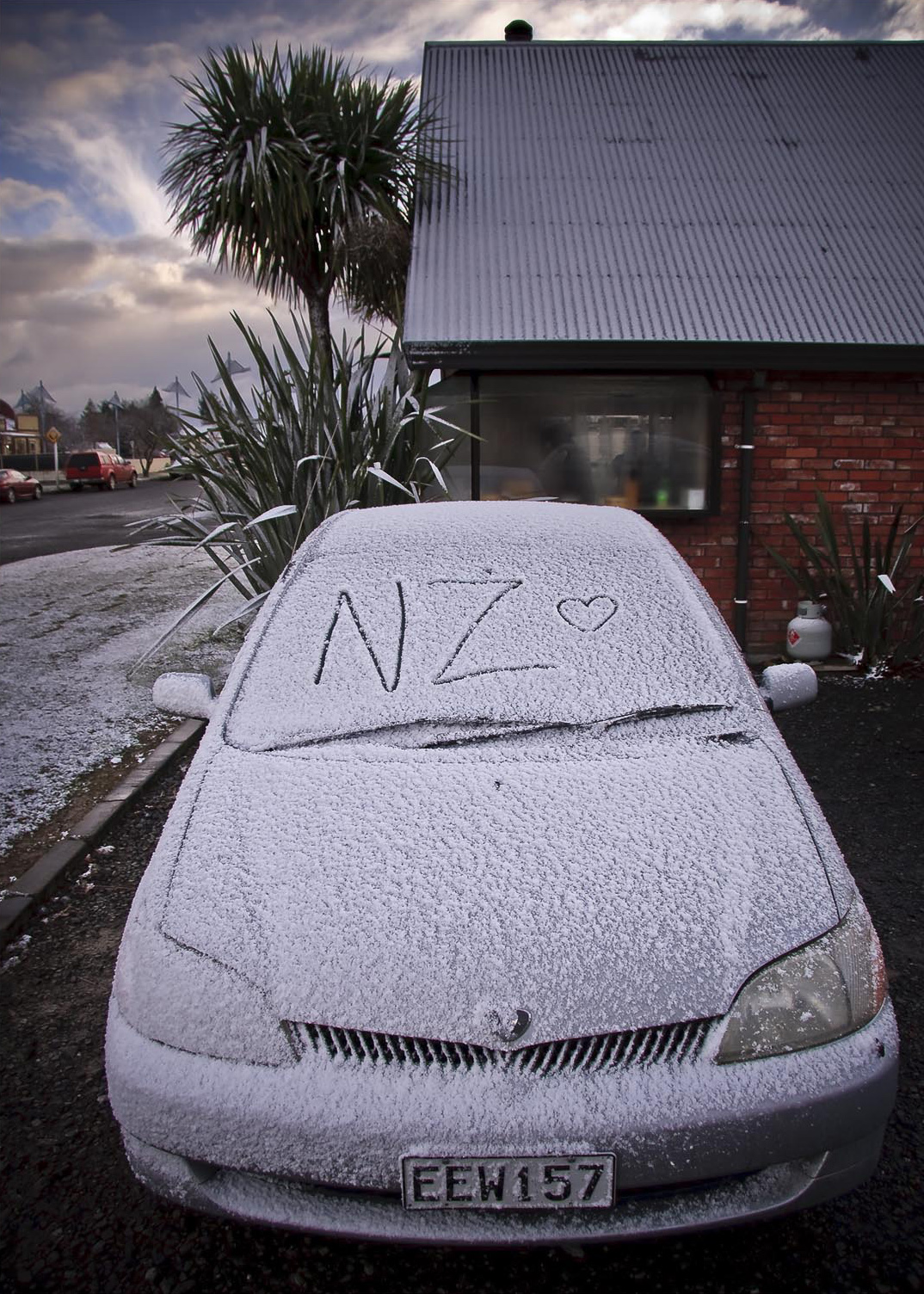 First snow, Methven, Canterbury, New Zealand. Pyry Antero Pietiläinen Photography, pyryantero